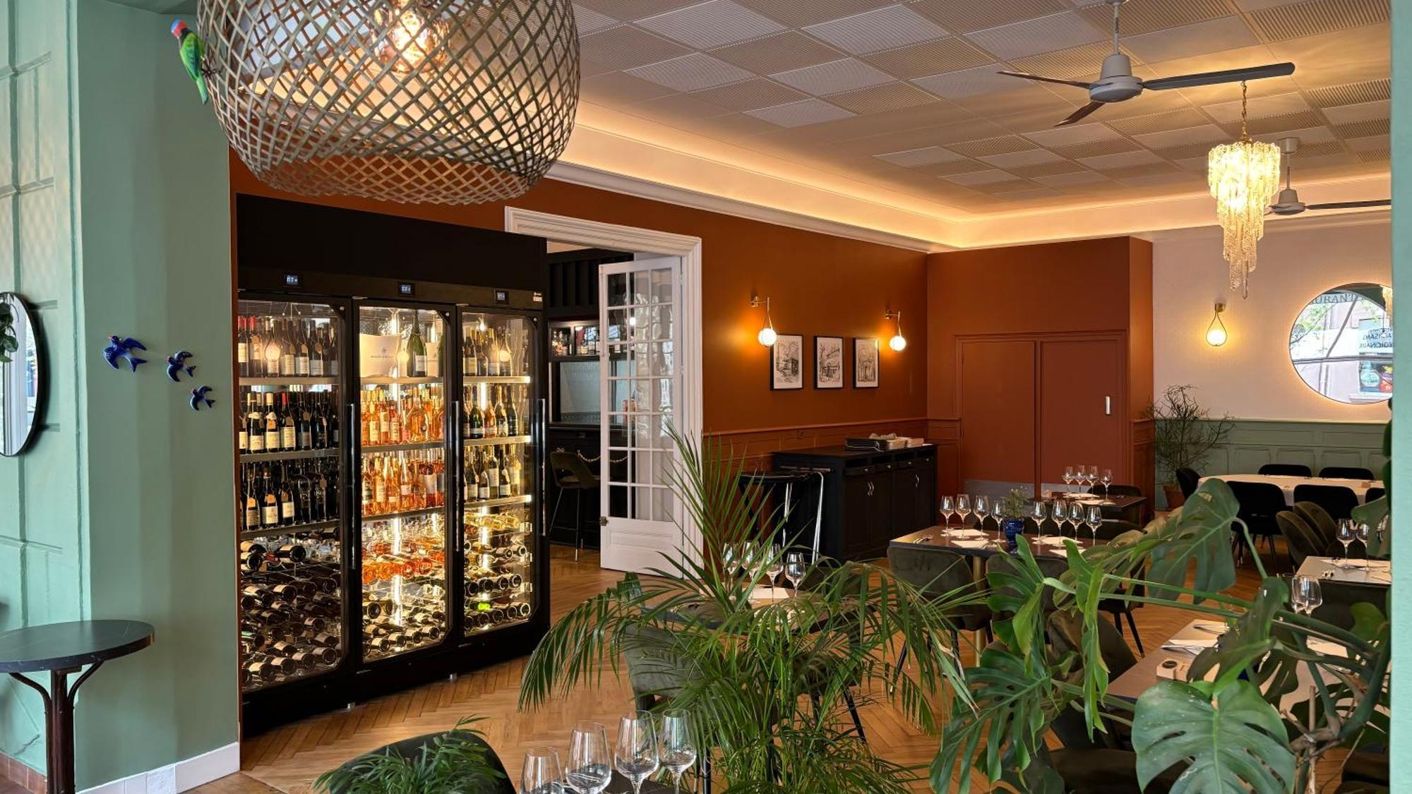 Logis Hotel Restaurant Grand Hotel De Lyon Vals-les-Bains Exterior photo